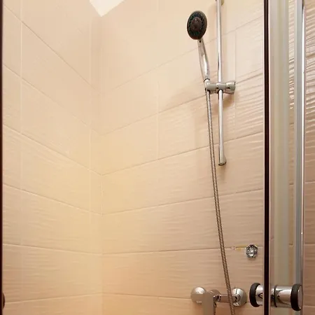 Riviera-silo فندق