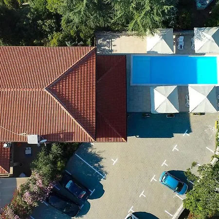 Riviera-silo Hotel 4*