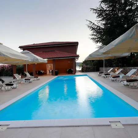 Riviera-silo 4*